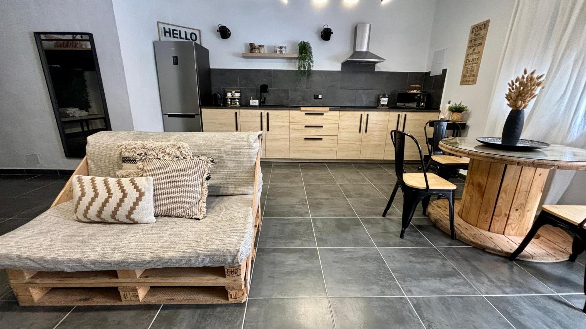 Apartamento EL PISITO FOREST, junto al casco antiguo de Marbella Exterior foto